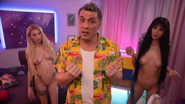 Backpackers from Space Get Fucked