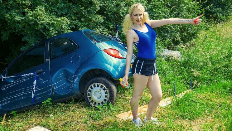 British Babe Gives Blowjob to Rescuer