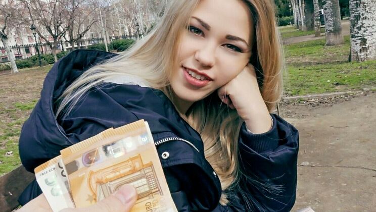 Blonde Brainy in a Public Fuck