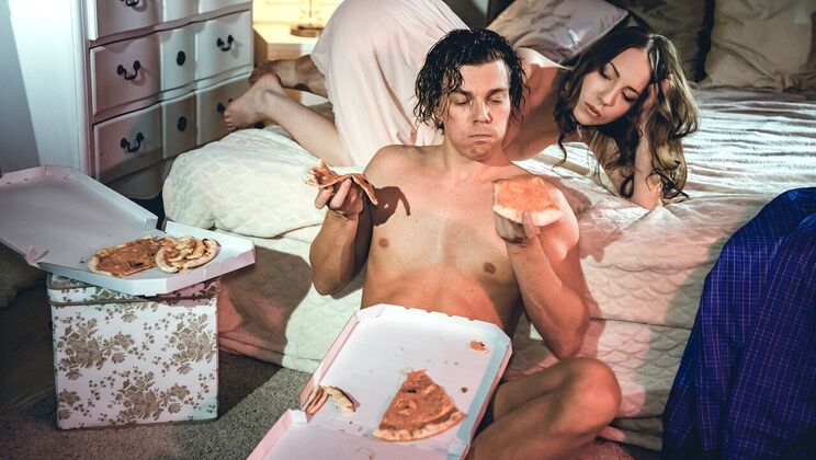 Fucking Russian Brunette in Doggystyle Position