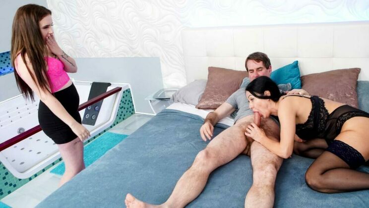 Best Cumshot Ever with Mature Threesome