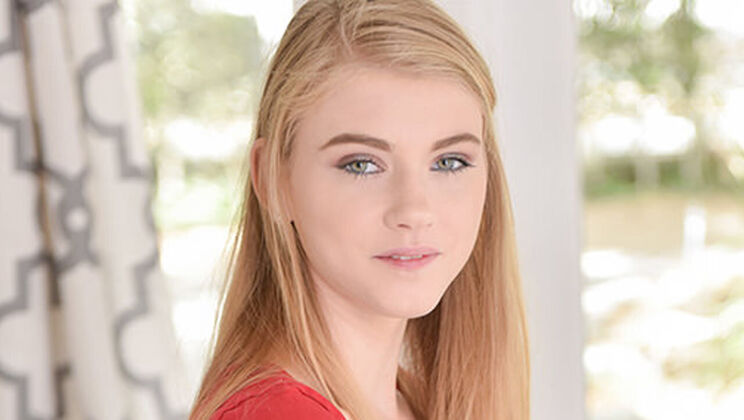 Hannah Hays in a Stepfamily Taboo Truth or Dare