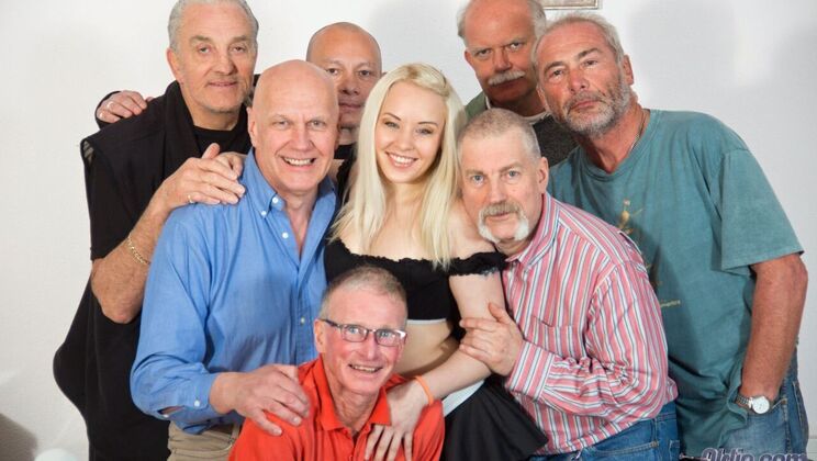  Old School Blowjob and Cumshot Gangbang 