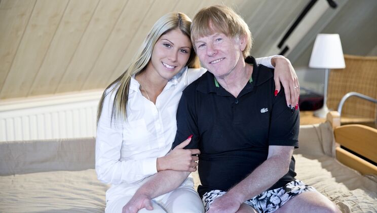 Natural Tits and Piercing - Aliyah's Assets