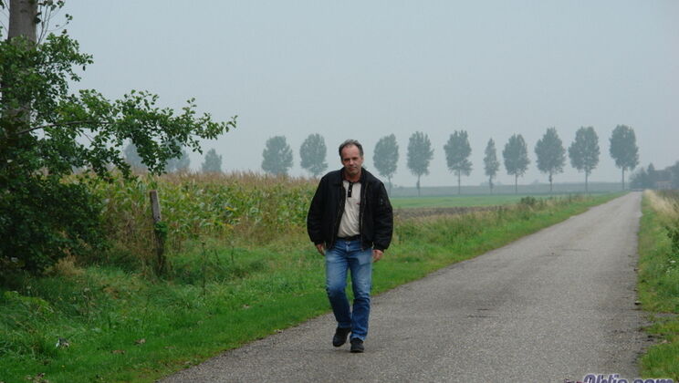 Brunette Teen Alisa in Doggystyle