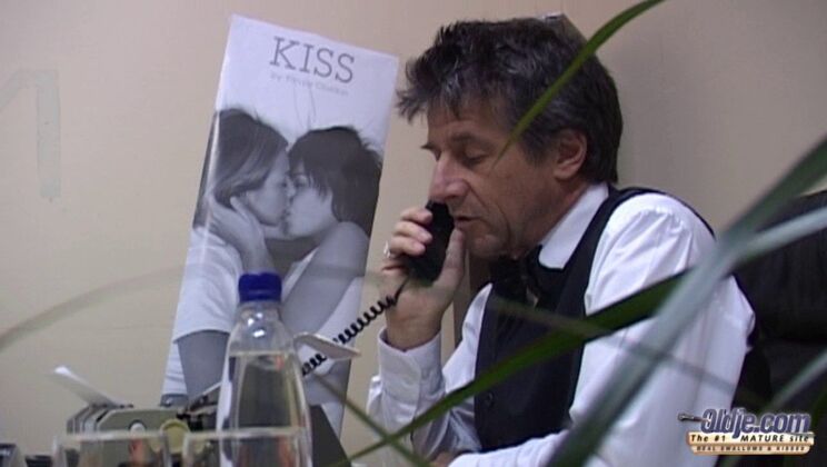 Desperate for a Cum Shot