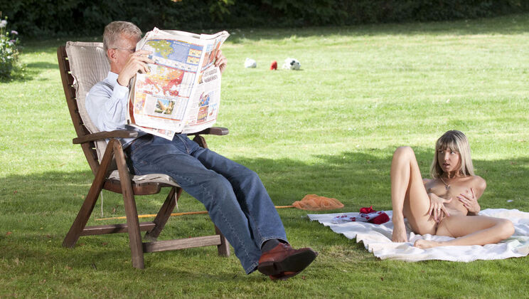 Gina and Scott's Blonde Blowjob