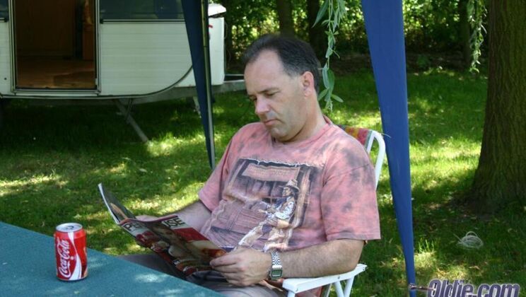 Natural Tits Brunette Maddie in Outdoor Sex