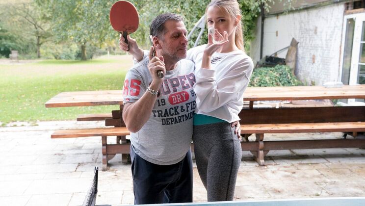 Tattooed Skinny Gets Cumshot on Face