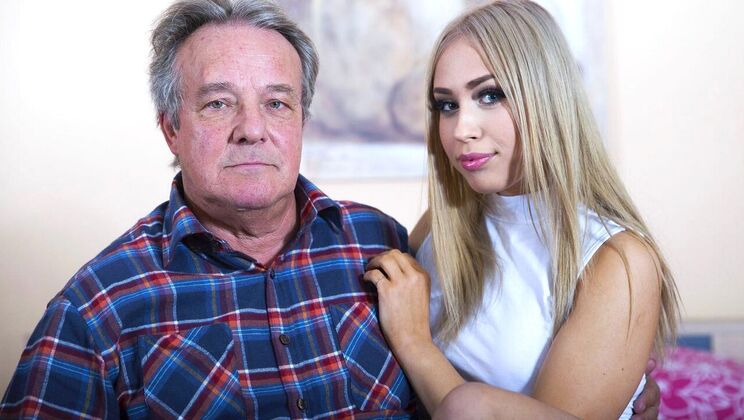 Young Alana Moon Fucks Old Wood