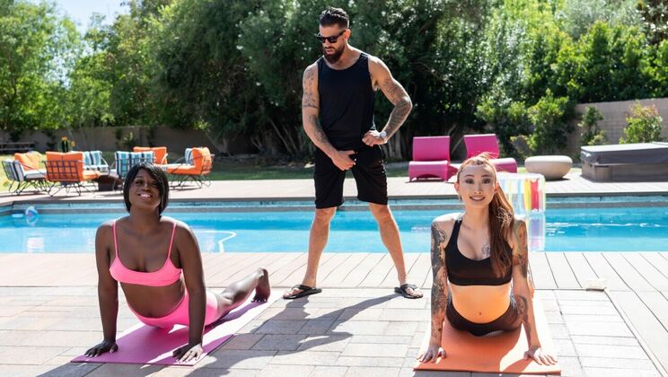 Big Cock Fucks Tattooed Redhead in Doggystyle