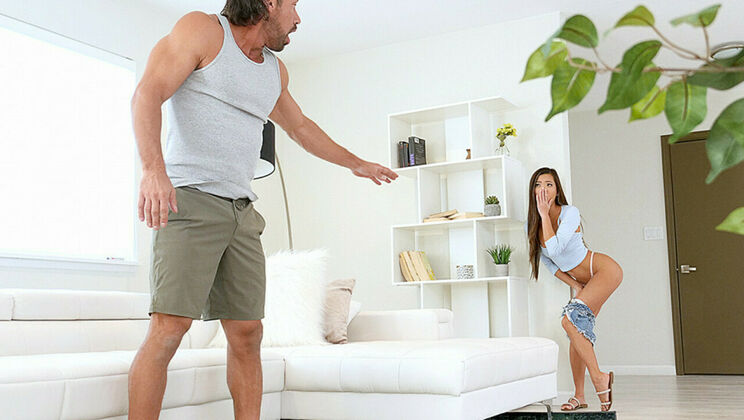 Body to Body Rubdown with Vina Sky