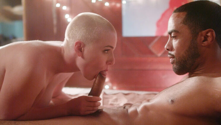 Interracial Fucking with Riley Nixon