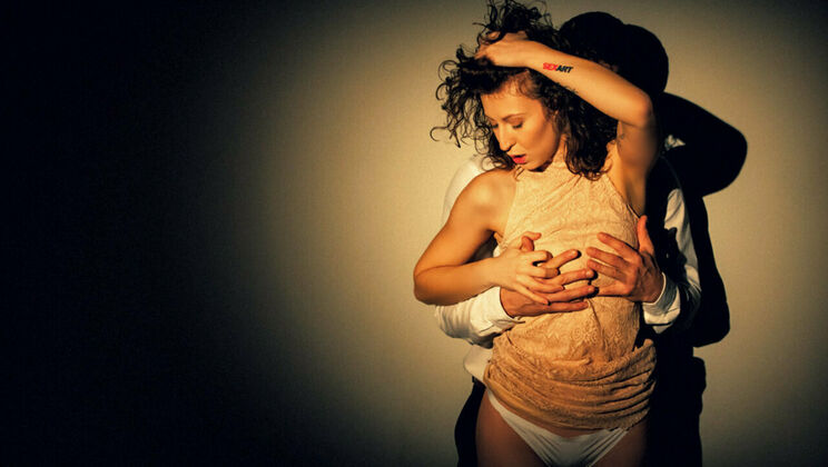 Czech Brunette Emylia Argan's Sex Video