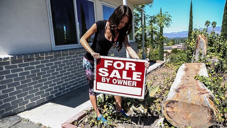 Latina Babe Mila Castro in Doggystyle