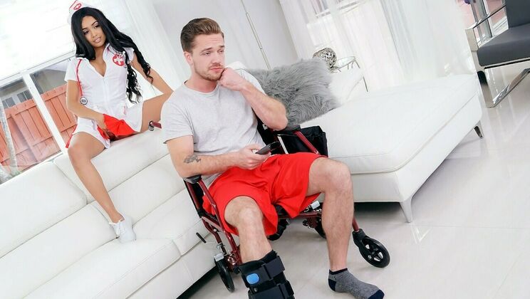 Sexy Nurse Gives Good Blowjob