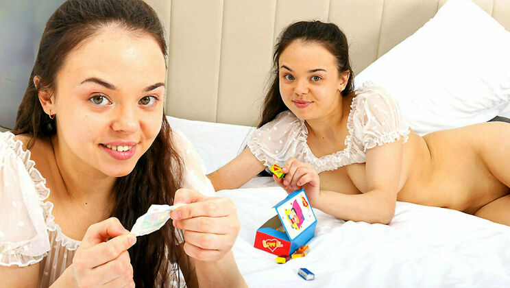 Teen Brunette Mia Grandy Fingers Her Clit