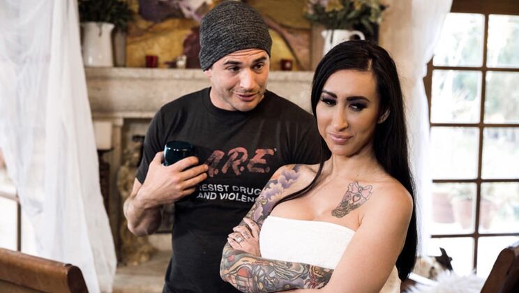 Lily Lane - The MILF Stepmom with Big Tits