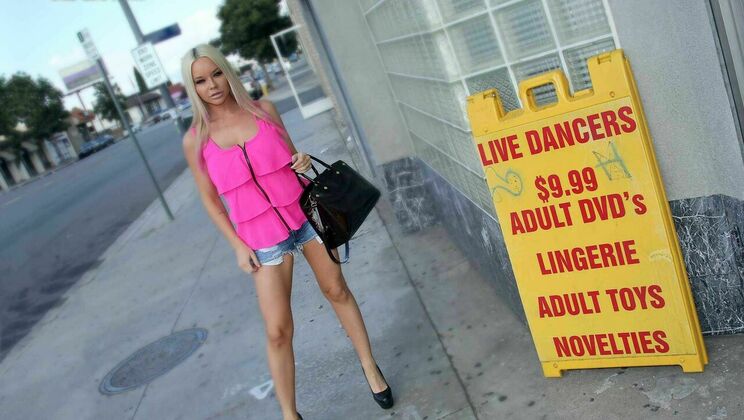 Rachele Richey's Anal Delight