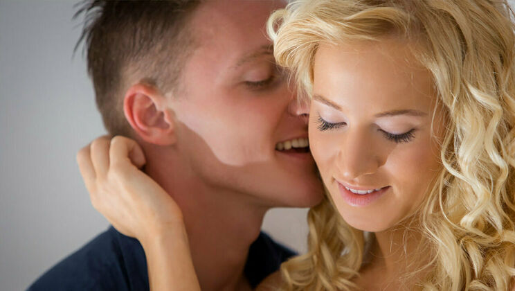 Nipples and Panties in the City