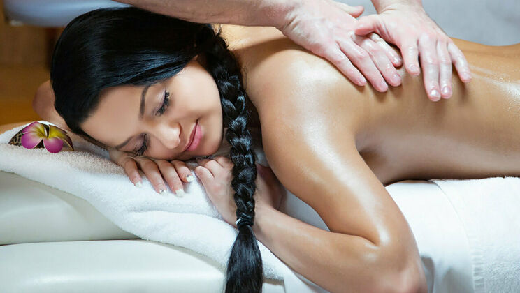 Hot Lesbian Encounter with Oiled Bodies - 2015