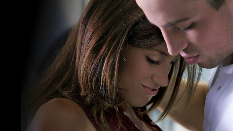 Outdoor Doggystyle with a Skinny Spanish Girl