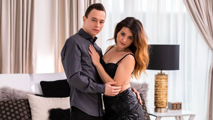 Take It Off - Stockings & High Heels Fingering Fun