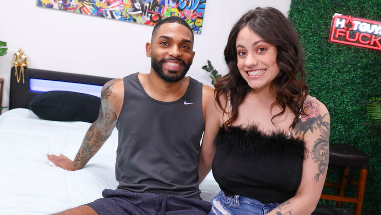 Melody Foxx Can't Resist James Harp's Toned Muscles