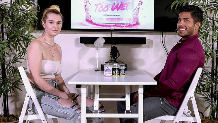 Carter Andrews Can't Tear His Eyes Away From Layla Quinn's Huge Tits