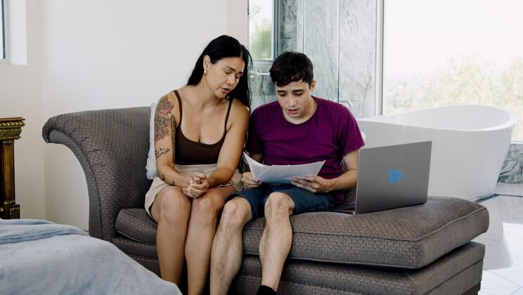 Blowjob and Handjob from Asian MILF Dana Vespoli