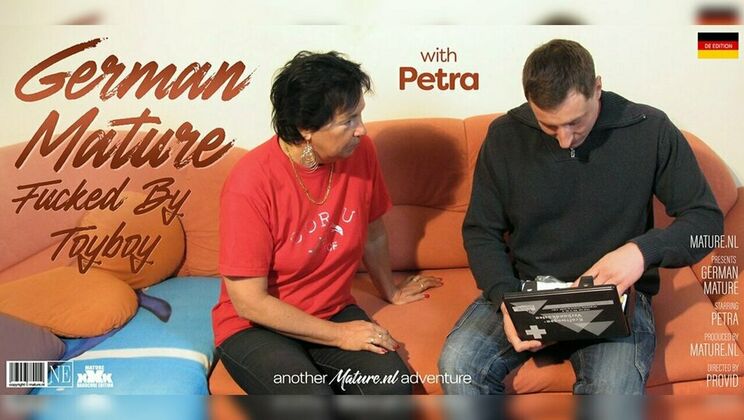 Jason Steel fucks mature German Petra in doggystyle