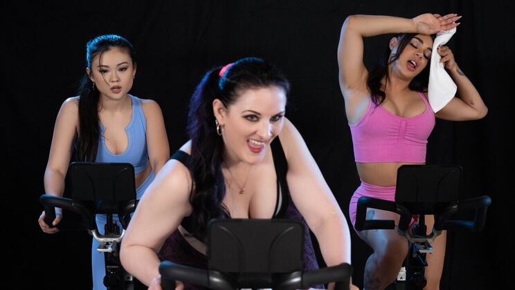 Spinning and Squirting with Lulu Chu