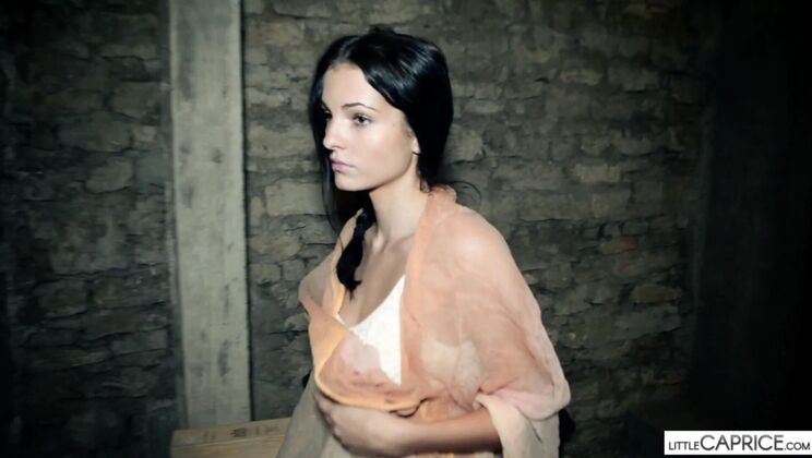 Solo Sapphira: A Czech Masturbation Session