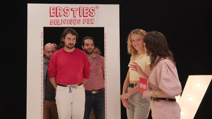 Hot Tinder Dates Come True