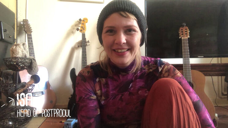 Lolo and Rococo in wild lesbian creampie