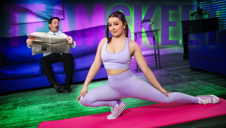 Favorite Athlete's Brunette Girlfriend Fucks