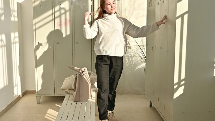 Naughty Clinic Scene: Nicole Takes Double Penetration and Cum