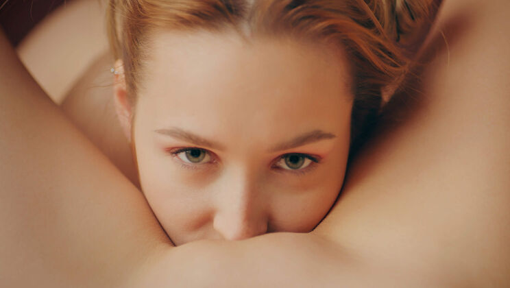 Lesbian Kissing and Licking in High Quality 6k