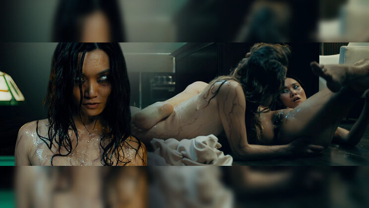 Parasited Lesbians - Molly Little and Lucy Mochi