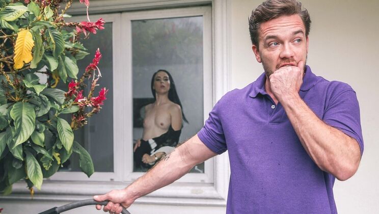 Maid Spooning Sex With Athletic Guy