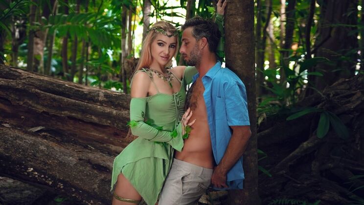 Handjob to cumshot on the beach paradise