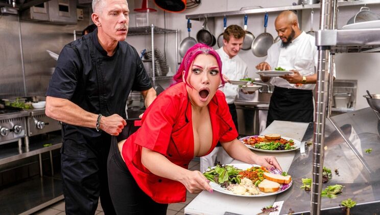 Lily Lou's Innie Pussy and Anal with Cumshot