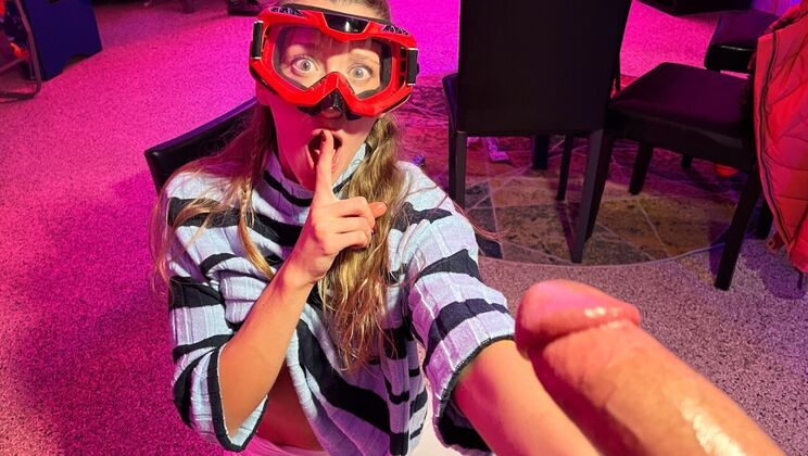 Reverse Cowgirl Ride and Missionary Fuck with Addison Vodka