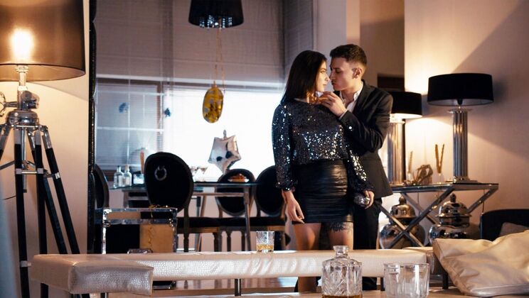 Living Room Hardcore: Blowjob, Facial, Doggystyle