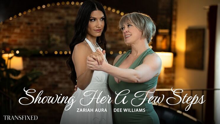 Zariah Aura Steps Into Fingering