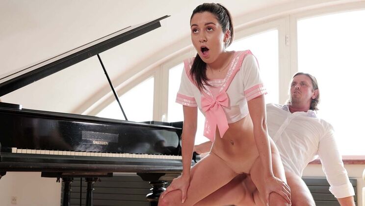 Young Maid Stuck Shows Shaved Pussy